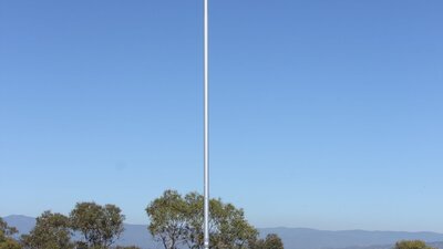 Mount Pleasant lookout with flag and cannons