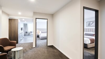 Abode Belconnen - Two Bedroom Deluxe Apartment