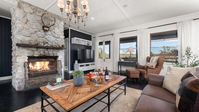 Large open fire place in Homestead Fireplace