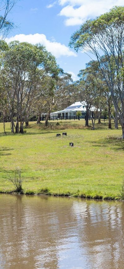 30 acres of picturesque farmland Dam and homestead