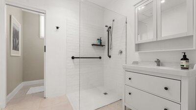 Easy access shower