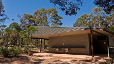 Amenities Block, Bungonia Campground, Bungonia National Park. Photo: Ford Kristo/NSW Government