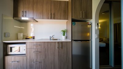 Deluxe Room Kitchenette