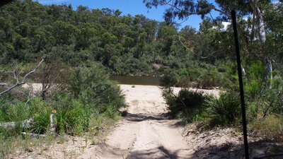 Access behind our property to Shoalhaven River