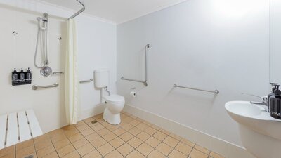 Acessible Bathroom