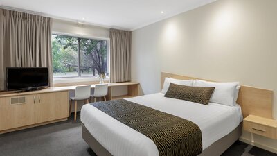 Queen Room