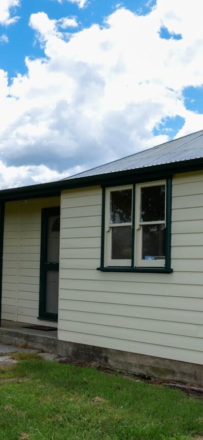 Back Ready-Cut Cottage - Back