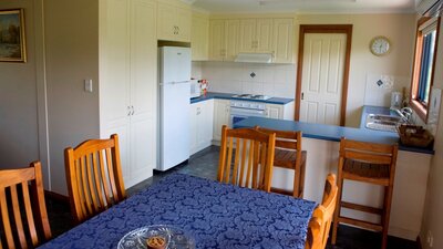 Ribbonwood Cottages