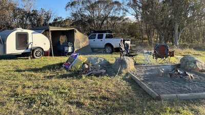 Easy access for camper trailers