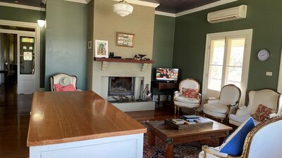 Wee Jasper Cottage Sitting Area