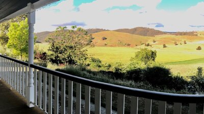 Wee Jasper Cottage View