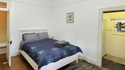 Wee Jasper Cottage Bedroom