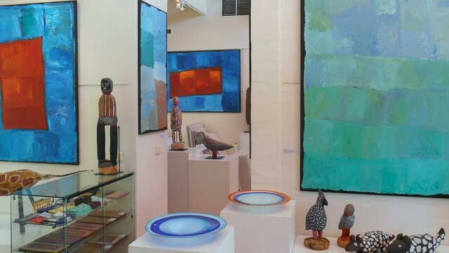 Kubbitji Kngwarreye exhibition Large, colourful paintings by Kubbitji Kngwarreye on exhibition at Aboriginal Dreamings Gallery