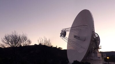 Radio quiet valley location at Canberra Deep space communication complex