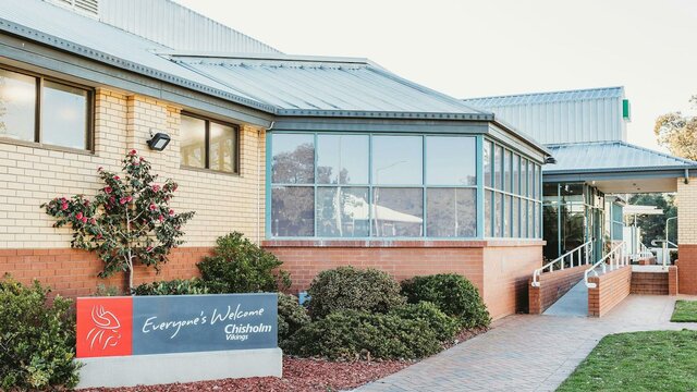 Chisholm Vikings Exterior Chisholm Vikings Exterior