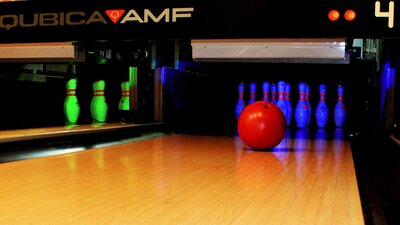 Bowling @ iPlay Belconnen Bowling alley