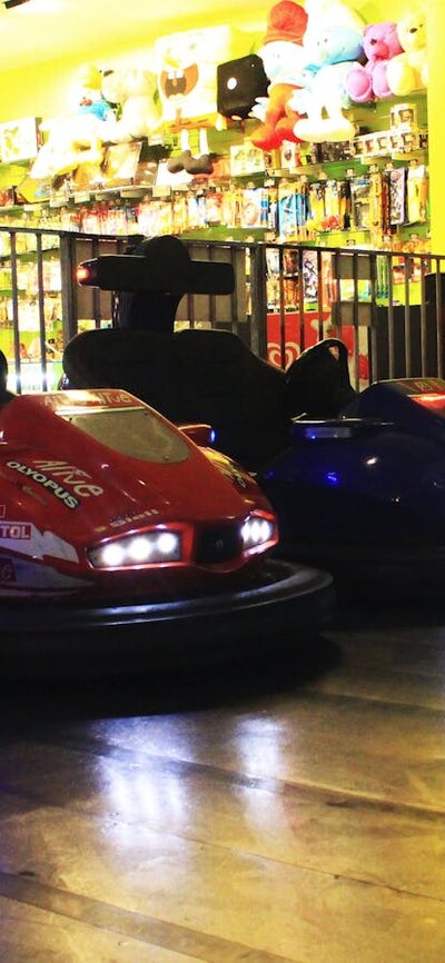 iPlay Dodgems! Dodgem cars in a row