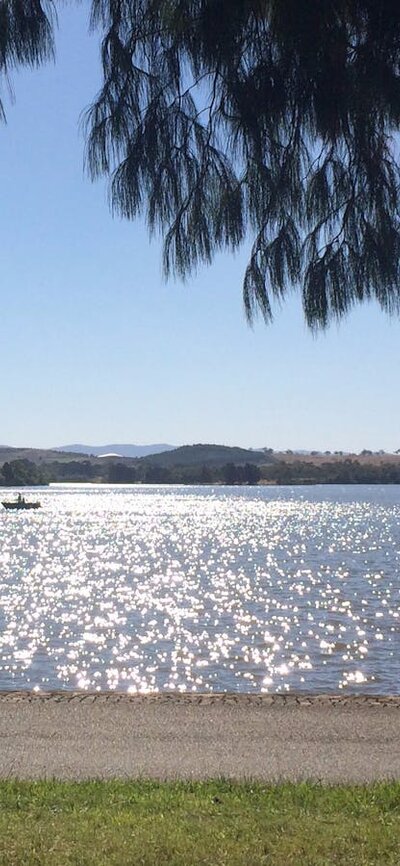Views across Lake Burley Griffin to the Brindabella Ranges