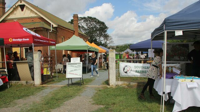 Join us at the Southern Harvest Farmers Market in Bungendore Join us at the Southern Harvest Farmers Market in Bungendore