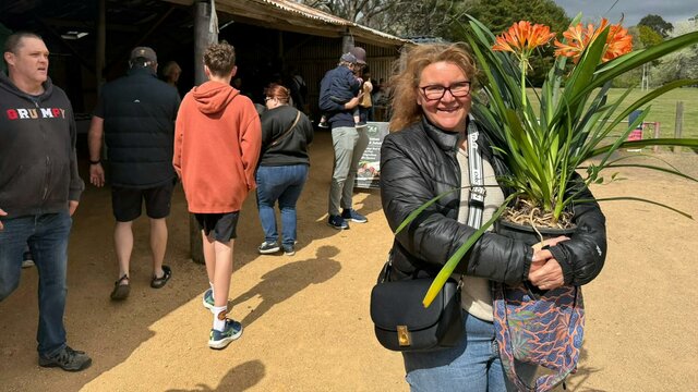 Women with plant