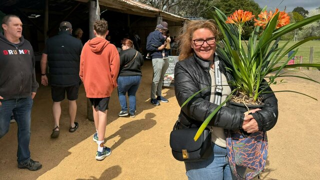 Women with plant