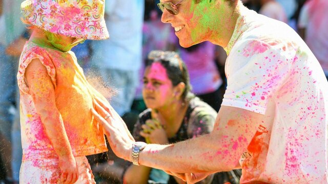 Kids will thoroughly enjoy playing with plant based colours in a safe, family friendly environment Kids will thoroughly enjoy playing with plant based colours in a safe, family friendly environment