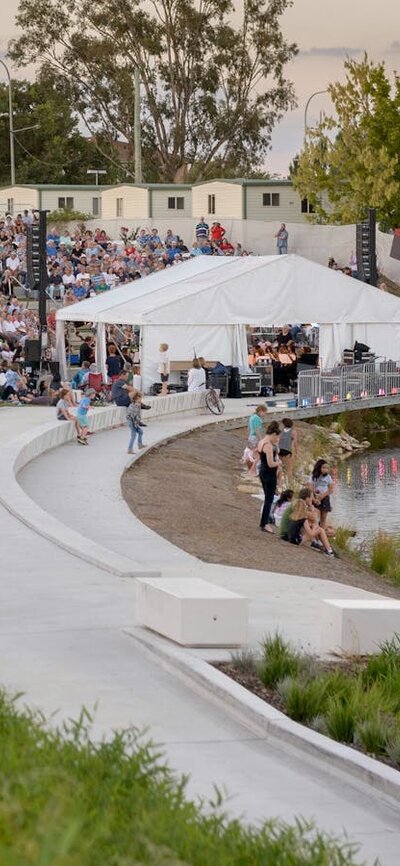 Audience sitting on lawn, 2018