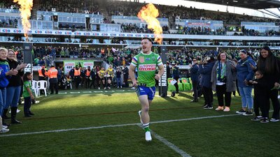 Tom Starling runs out against the Knights at GIO Stadium Canberra