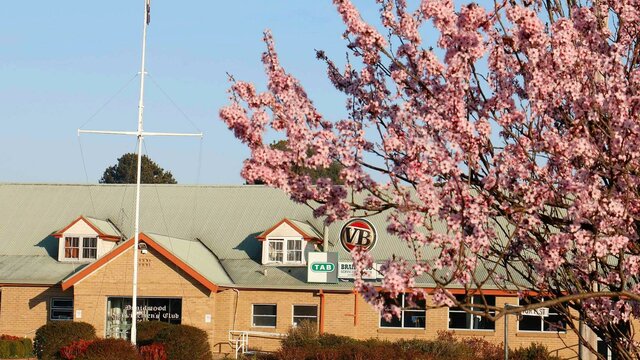 Front Braidwood servicemens Club Club