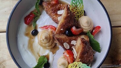 Light & fluffy French toast, salted caramel mascarpone, citrus yoghurt, seasonal fruits