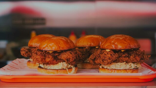 Burgermaker ~ Fried Chicken Burger