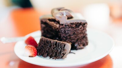 Cafe on Queen