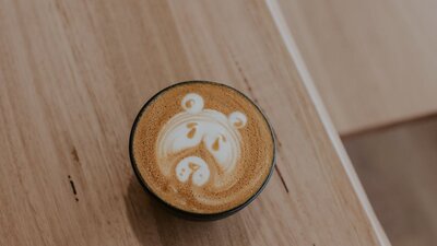 Bear latte art
