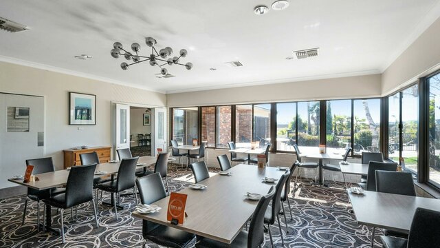 Hotel Restaurant