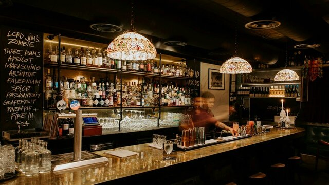 High Jinks Bar High Jinks Bar