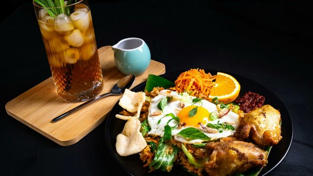 Nasi Goreng with chicken + Jasmine Iced-tea Nasi Goreng with chicken + Jasmine Iced-tea