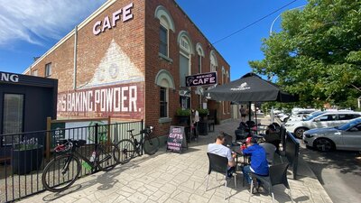 Merino Cafe cycling stop