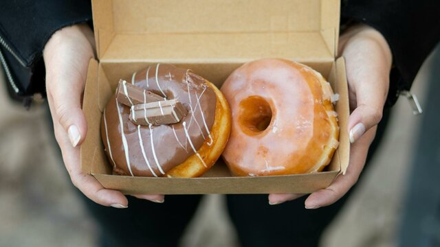 Oscars Donuts Braidwood
