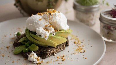 Avocado on rye