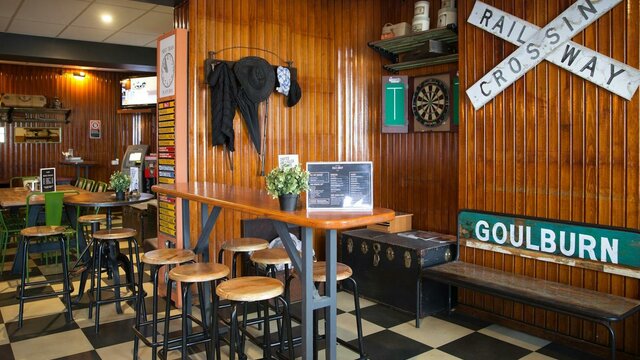 Southern-Railway-Hotel-Coolavin-pub-goulburn-accommodation-bar Southern-Railway-Hotel-Coolavin-pub-goulburn-accommodation-bar