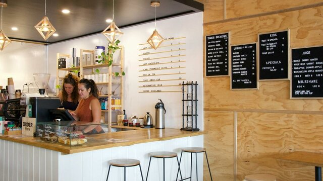 Trader & Co front counter and drinks, breakfast, lunch, all-day and kids menu display Trader & Co front counter and drinks, breakfast, lunch, all-day and kids menu display