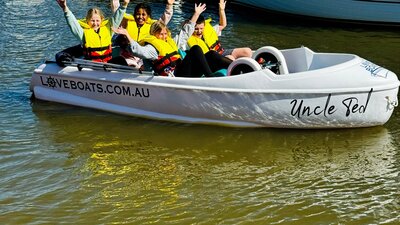 Love Boats Canberra