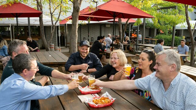Dave's Canberra Brewery Tours Brewery Tours Canberra