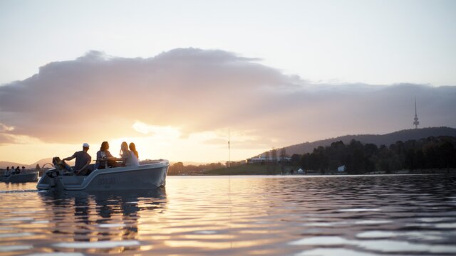 GoBoat