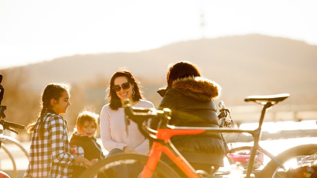 Family bike ride around Lake Burley Griffin